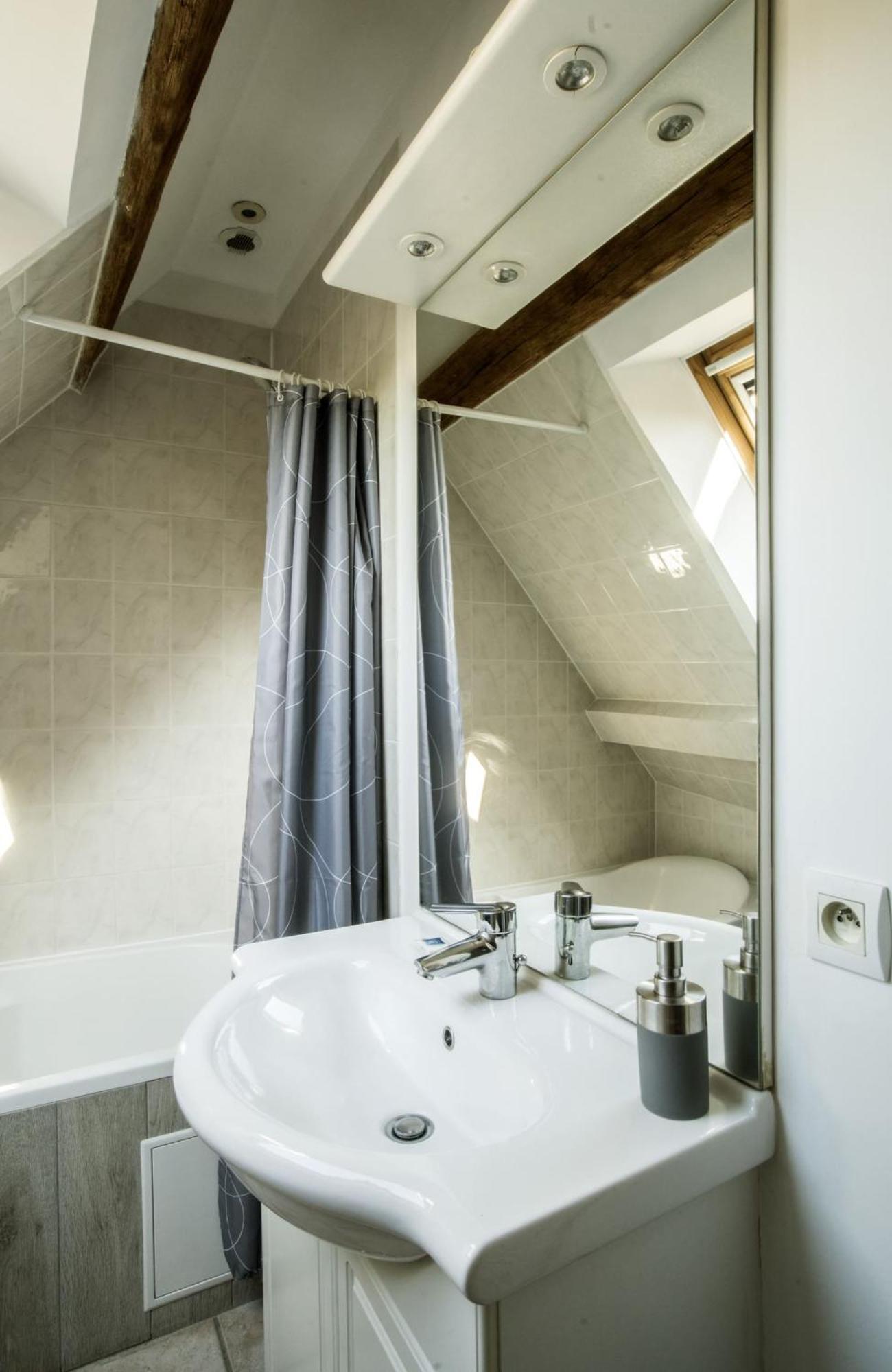 Maison De Ville Nlr - 6 Lits Simples - Bbq - Proche Gare - Grand Parking Nogent-le-Rotrou Exterior foto